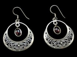 Boucles d’oreille en ARGENT et pierre véritable en amethyste